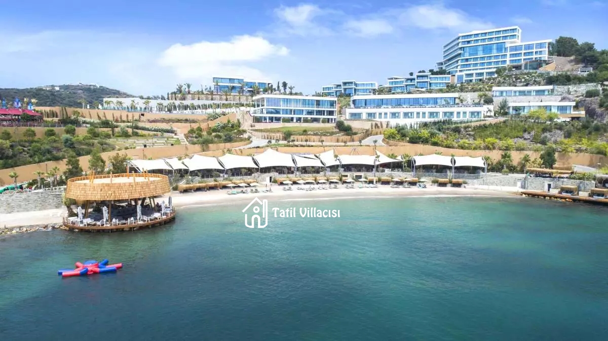 Le Meridien Pool Villa