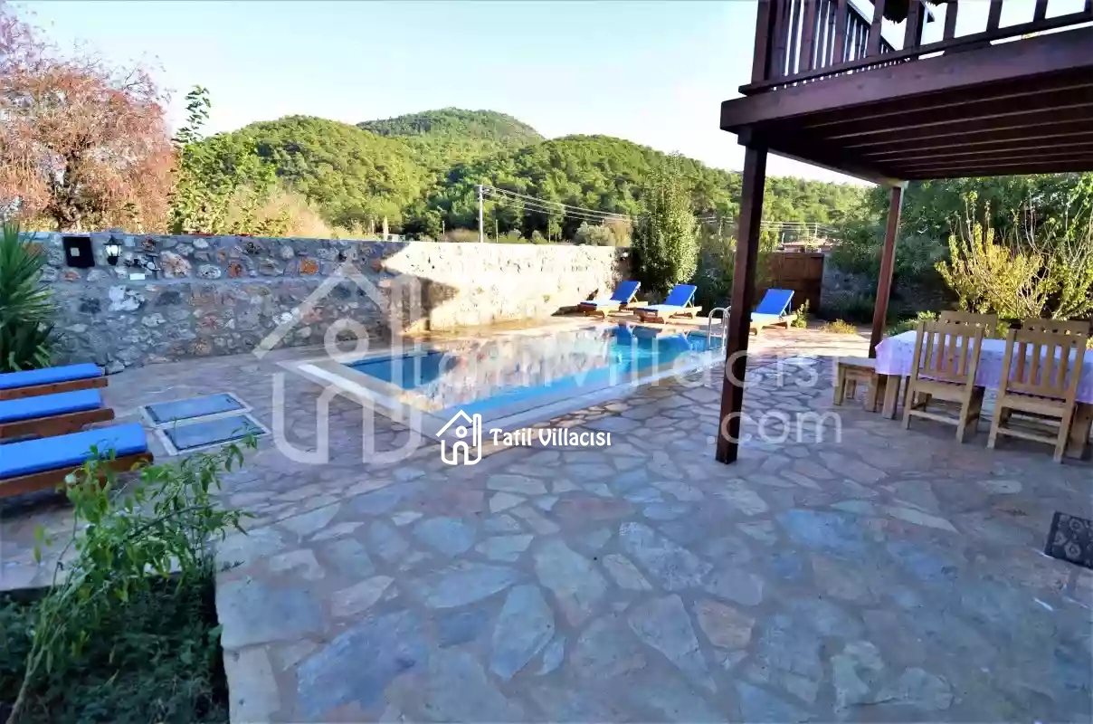 Taş Villa