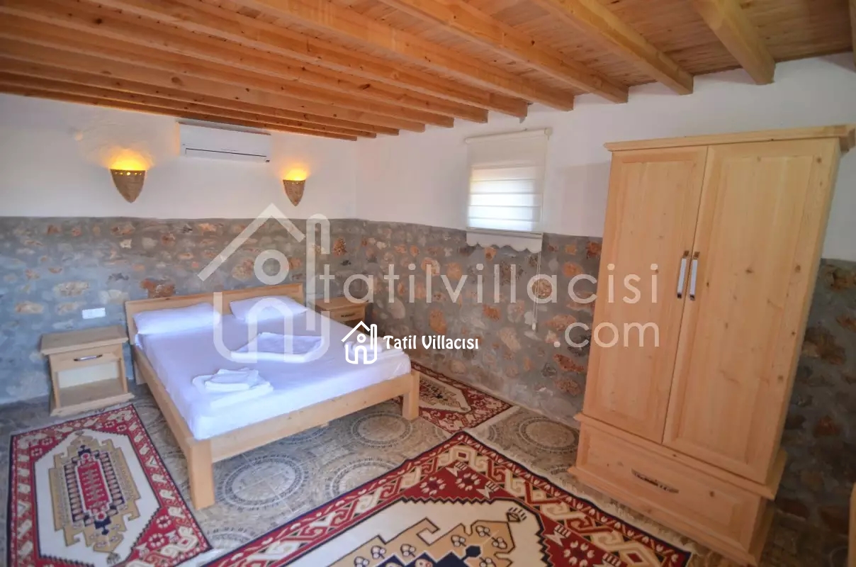 Taş Villa