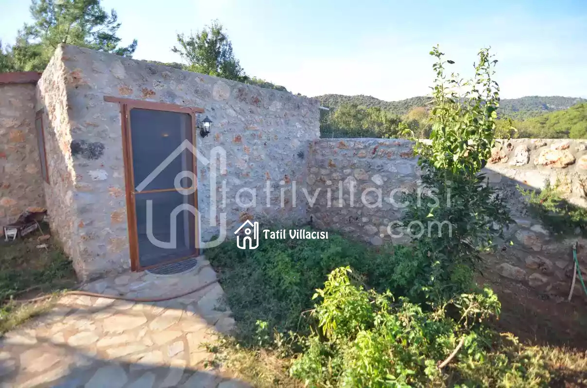 Taş Villa