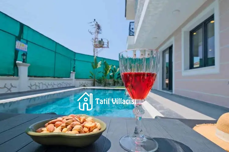Villa Efem