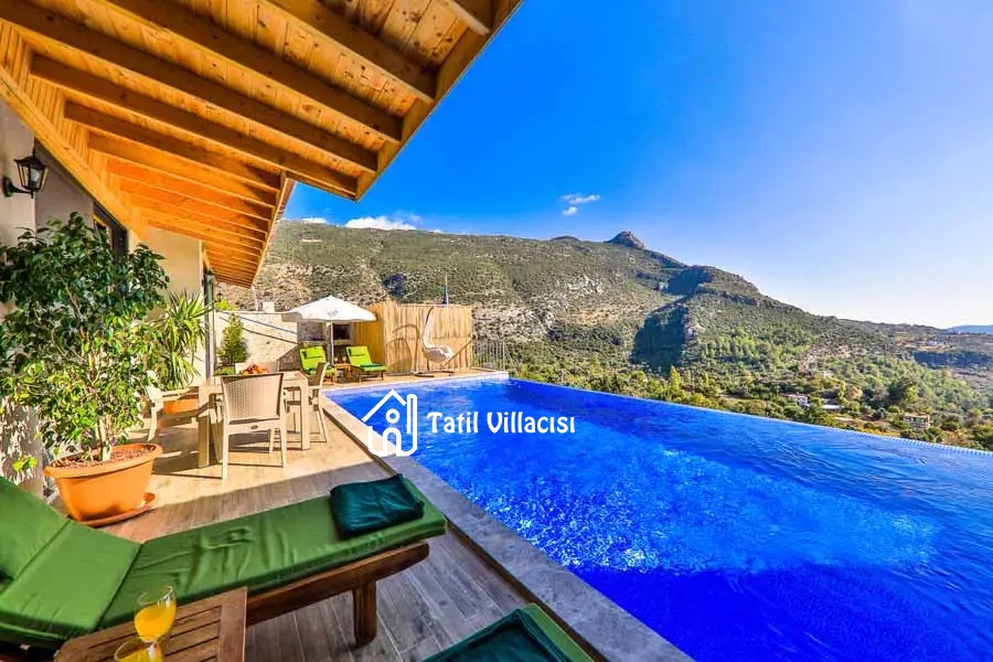 Villa Achyle
