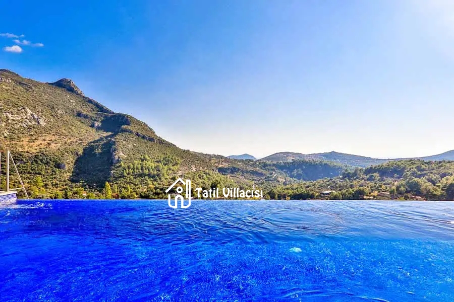 Villa Achyle