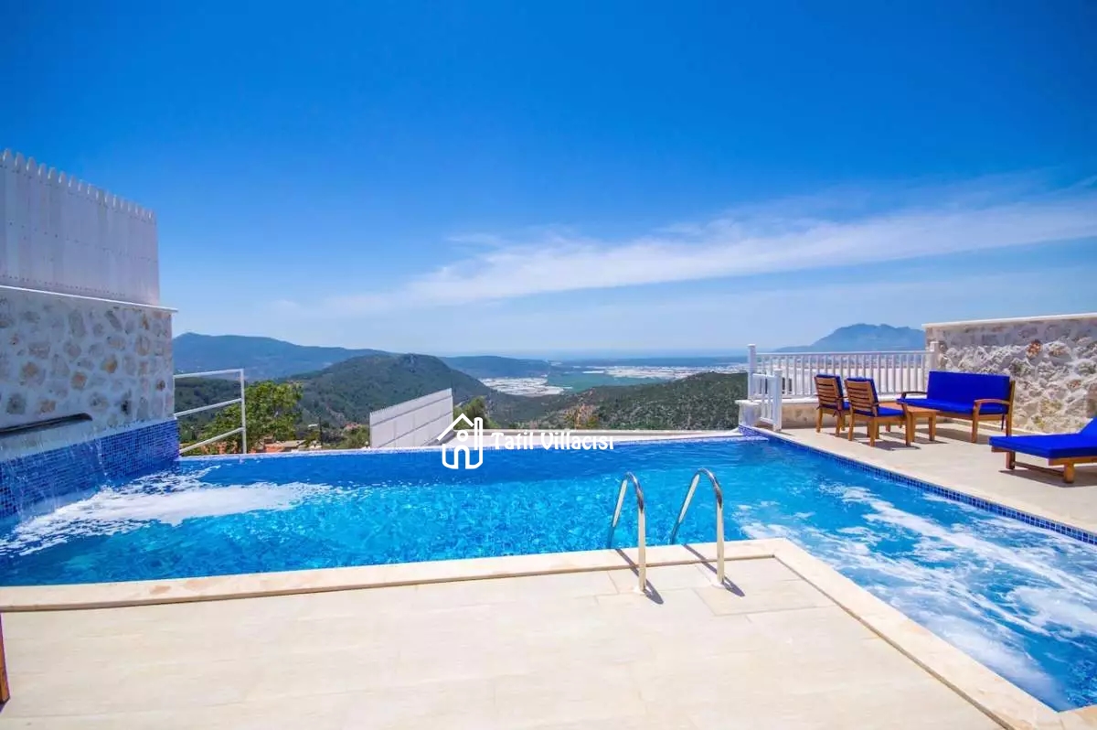 Villa Adel