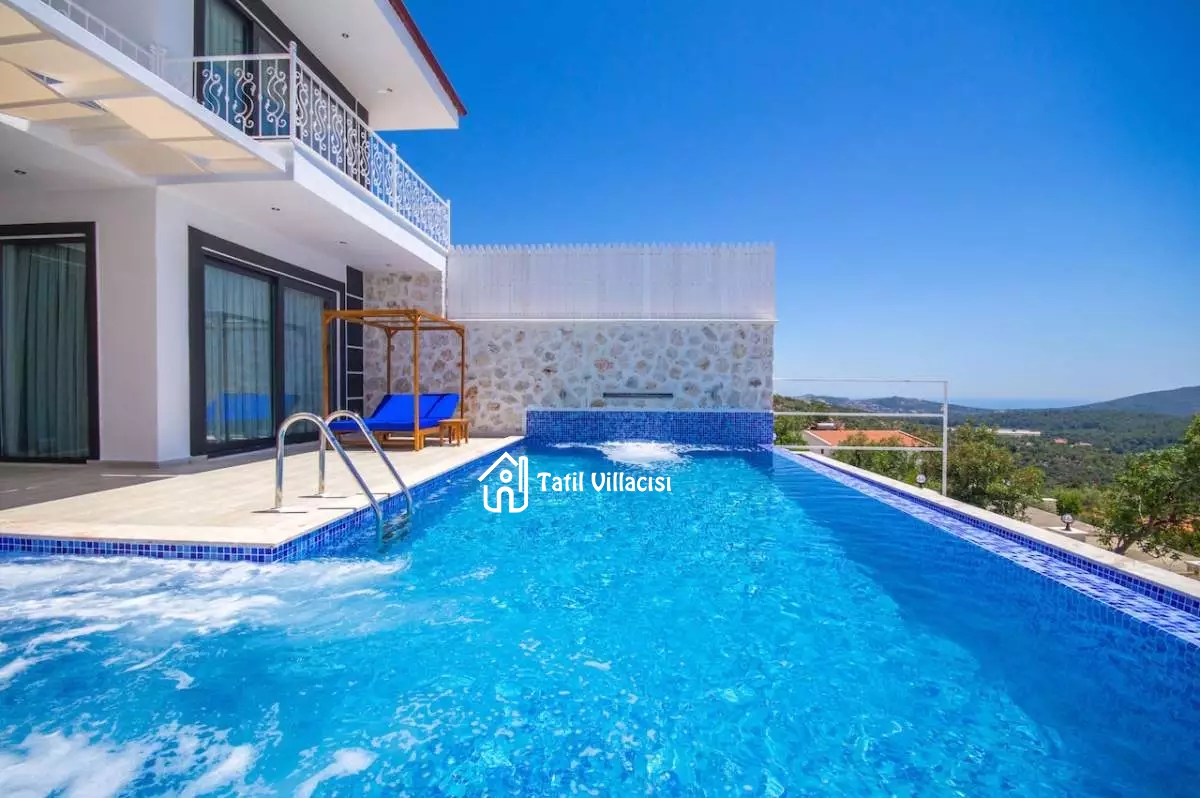 Villa Adel