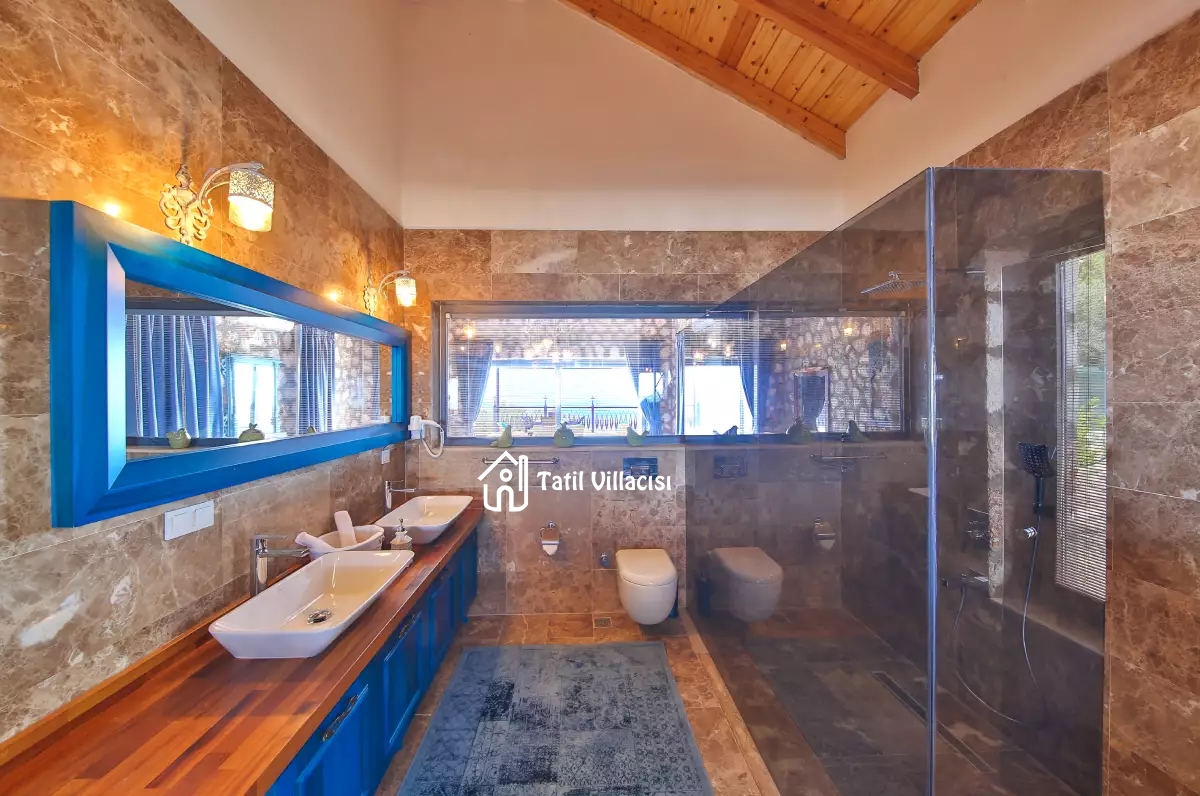 Villa Akropol