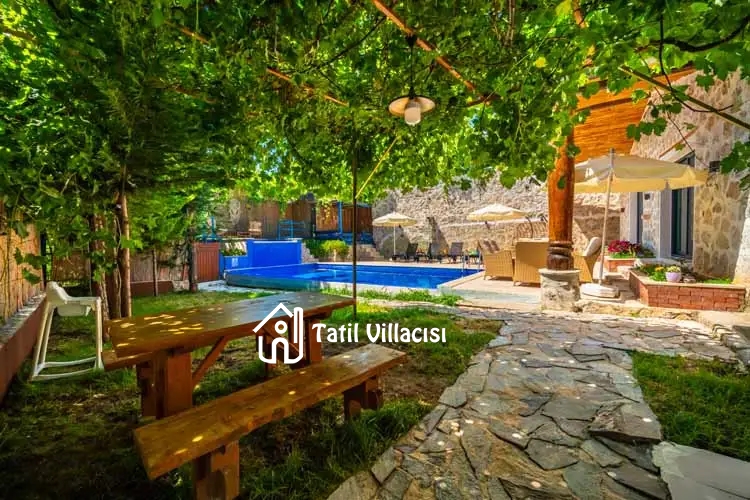 Villa Alara