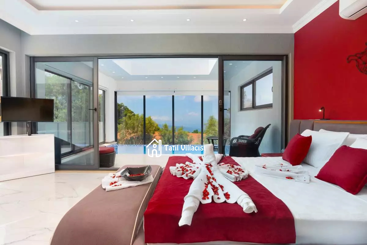 Villa Aqua