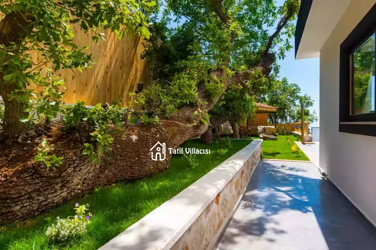 Villa Aqua