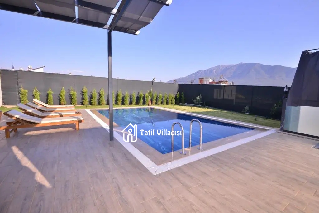 Villa Arimas