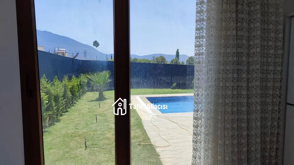 Villa Arimas