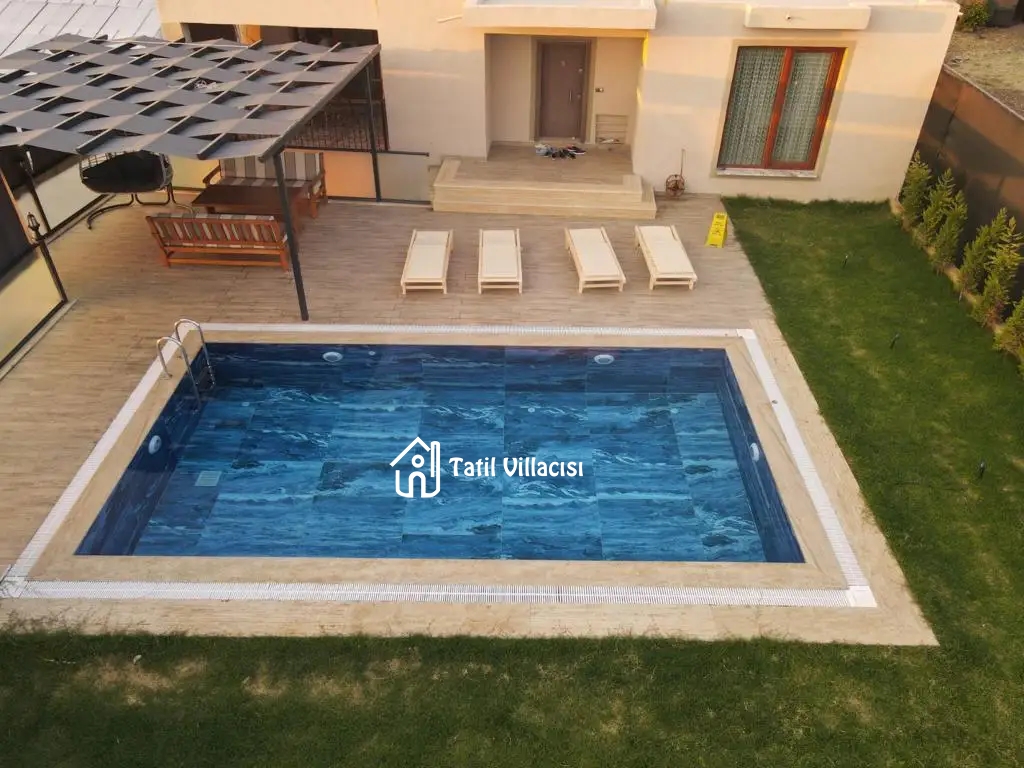 Villa Arimas