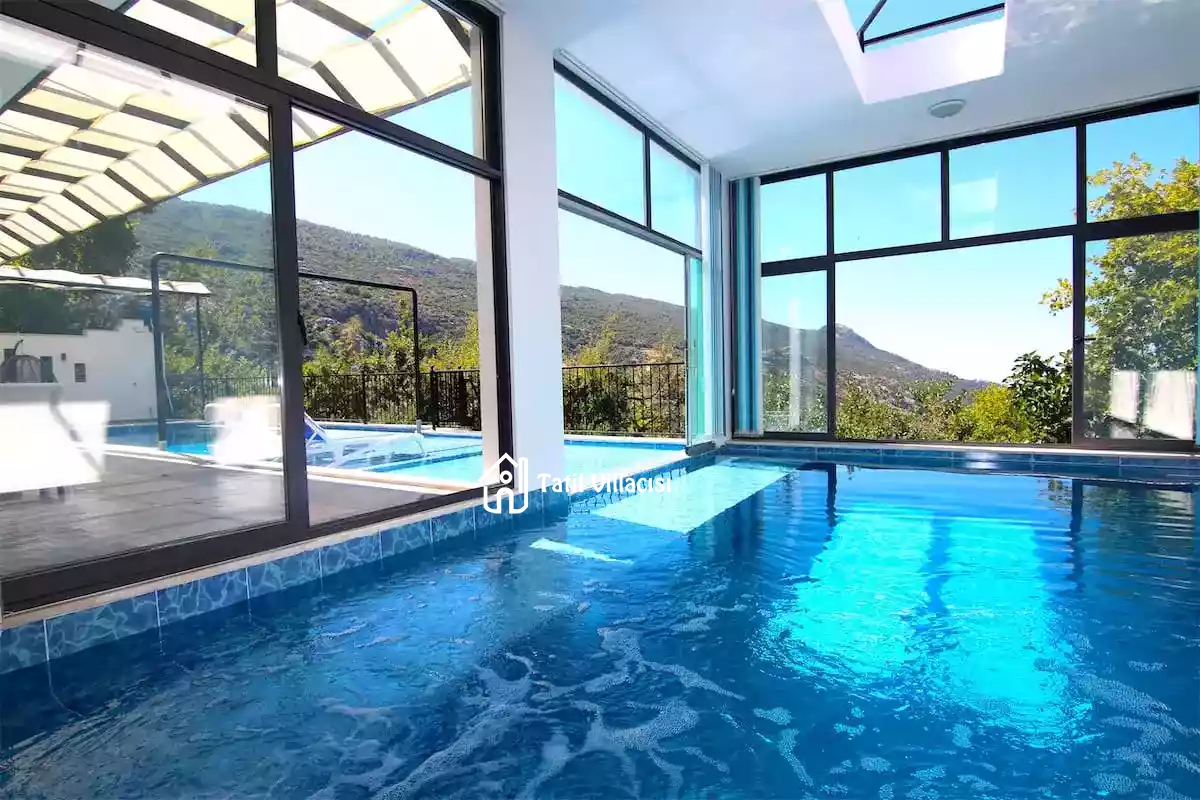 Villa Arya