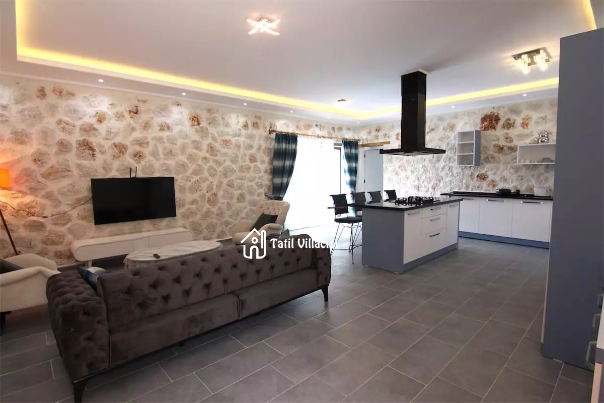 Villa Arya