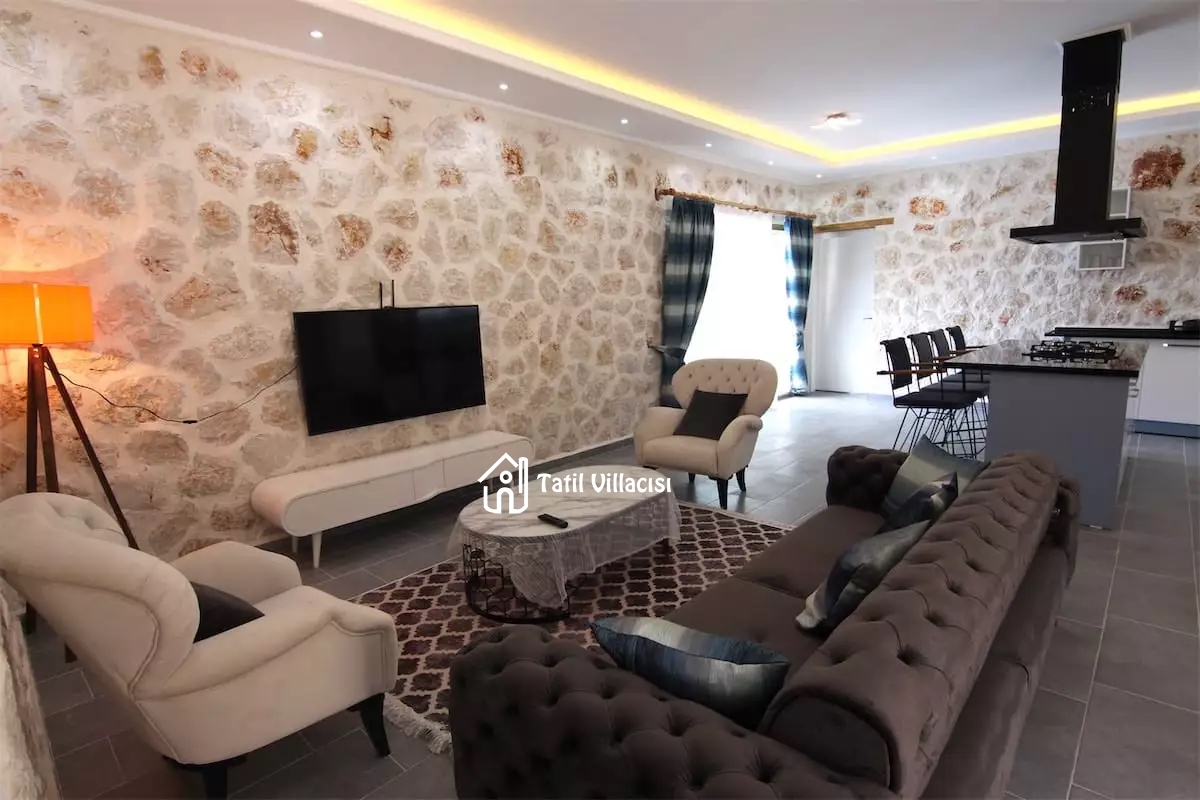 Villa Arya