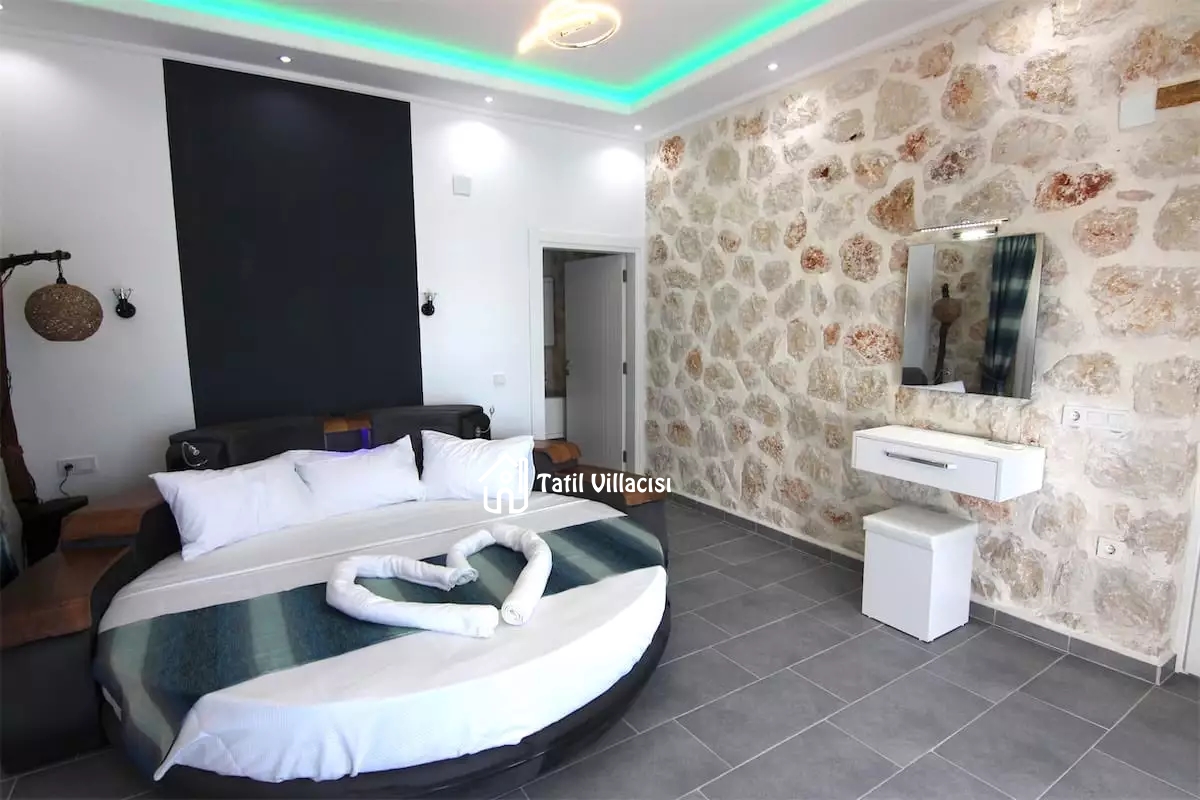 Villa Arya