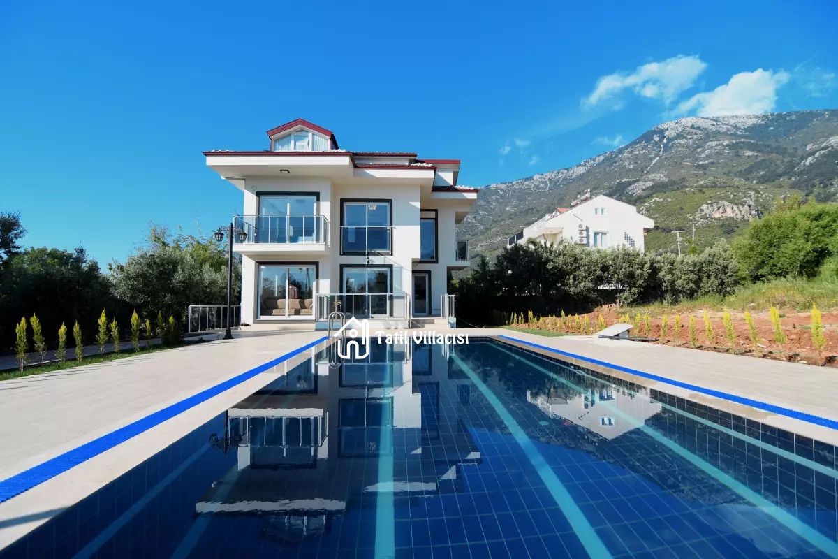 Villa Asyalı