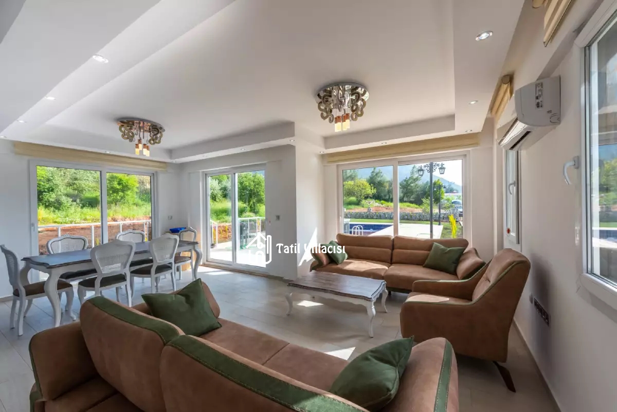 Villa Asyalı