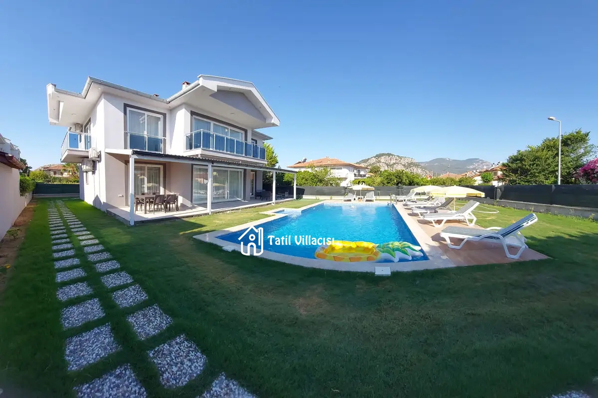 Villa Ayla