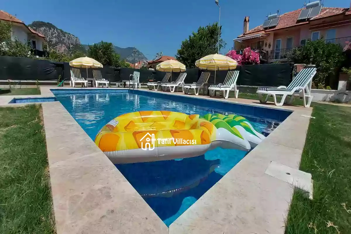 Villa Ayla