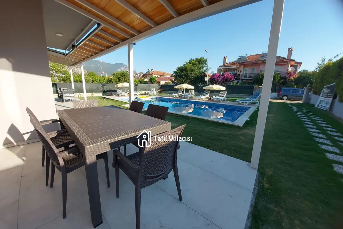 Villa Ayla