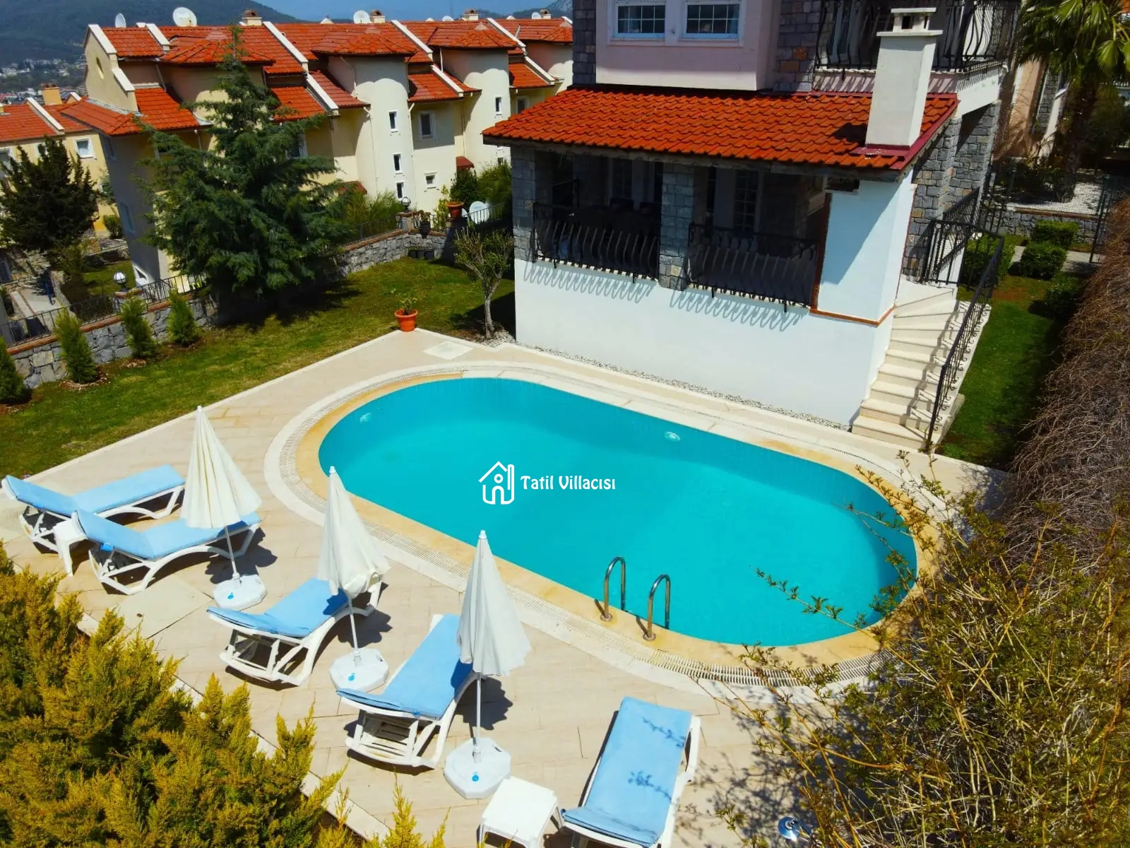 Villa Azra