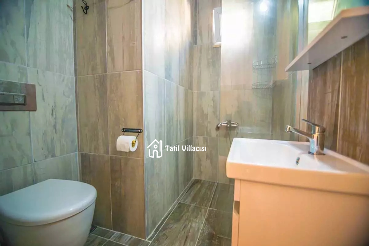 Villa Batı