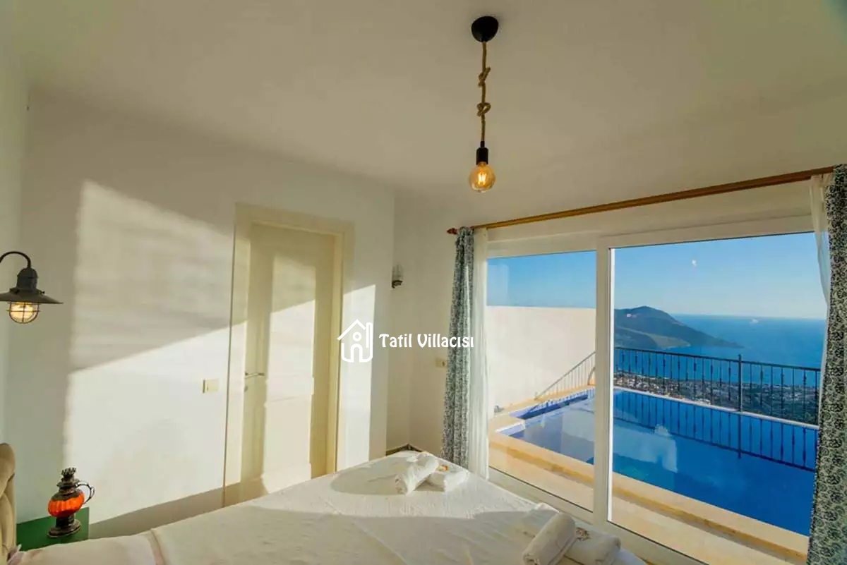 Villa Batı