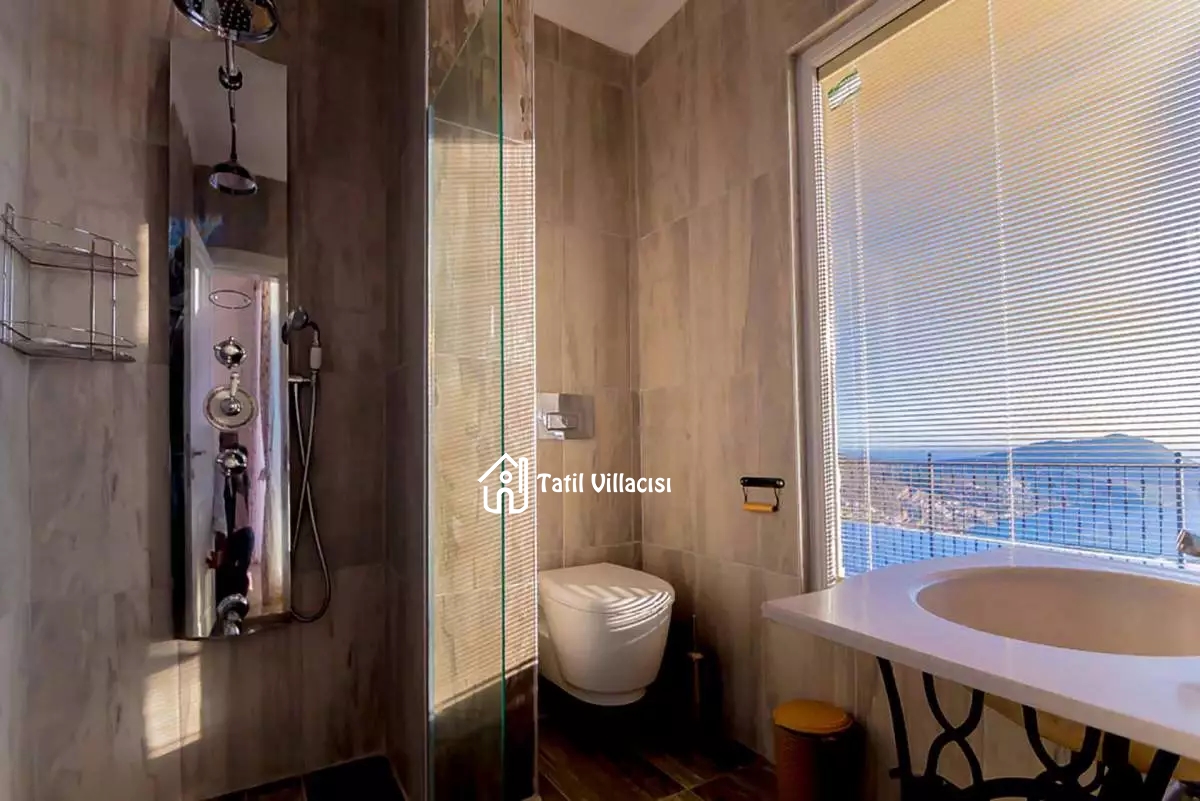 Villa Batı
