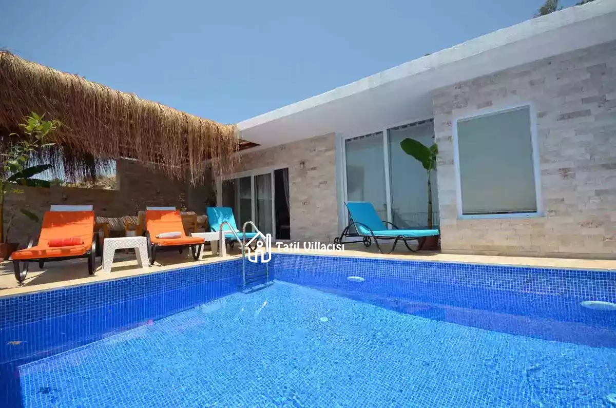 Villa Batı
