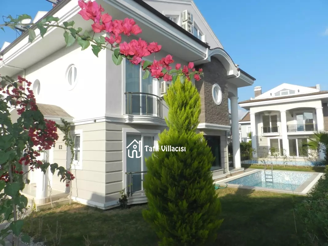 Villa Beach Breeze E2