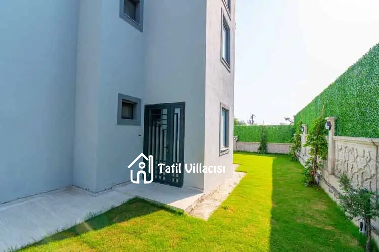 Villa Bel-La