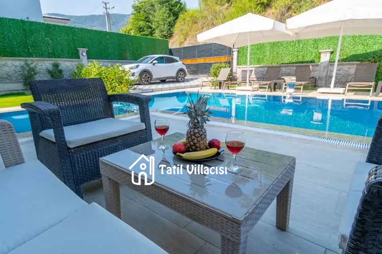 Villa Bel-La