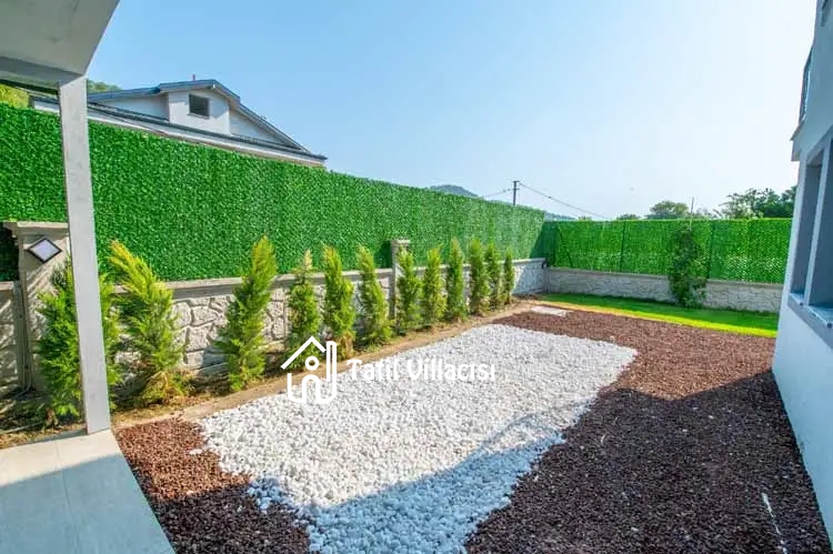 Villa Bel-La