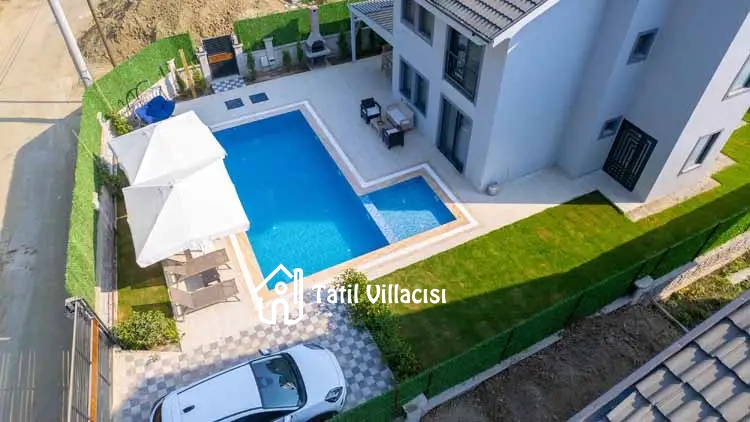 Villa Bel-La