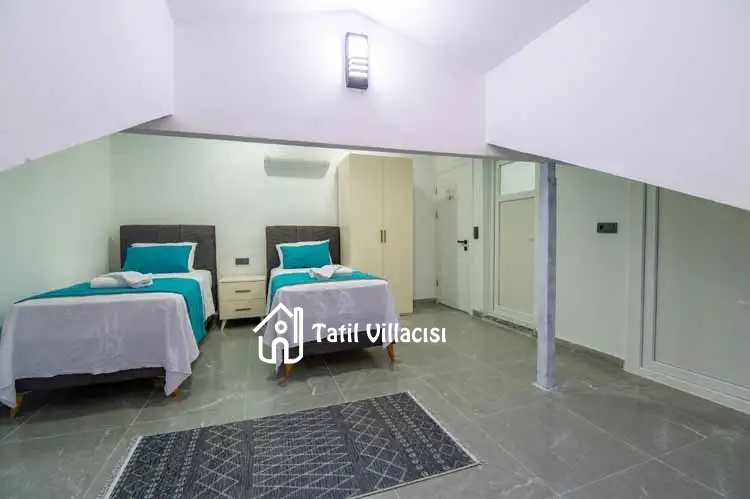 Villa Bel-La