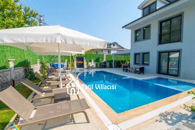 Villa Bel-La