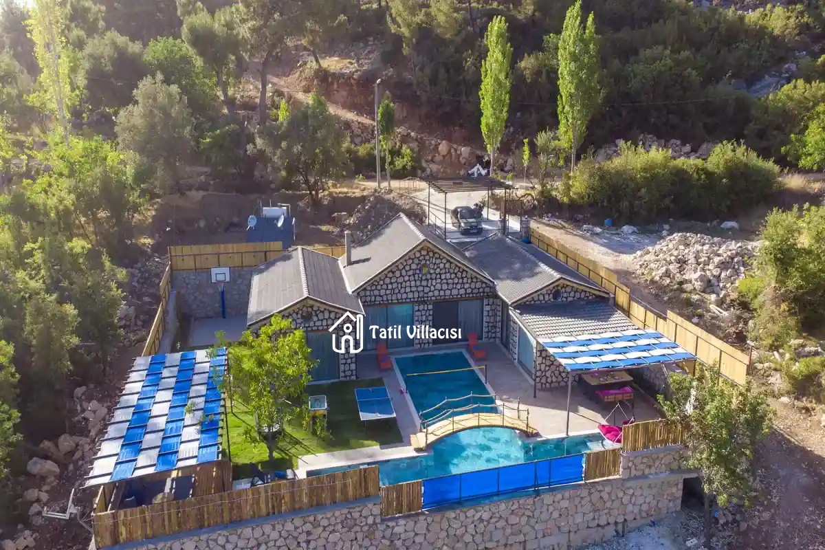 Villa Big Boss