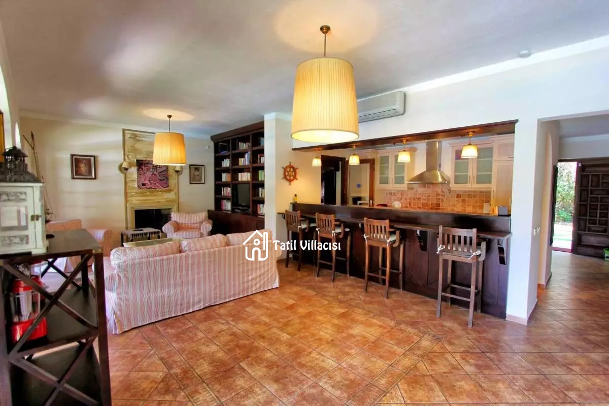 Villa Bitez