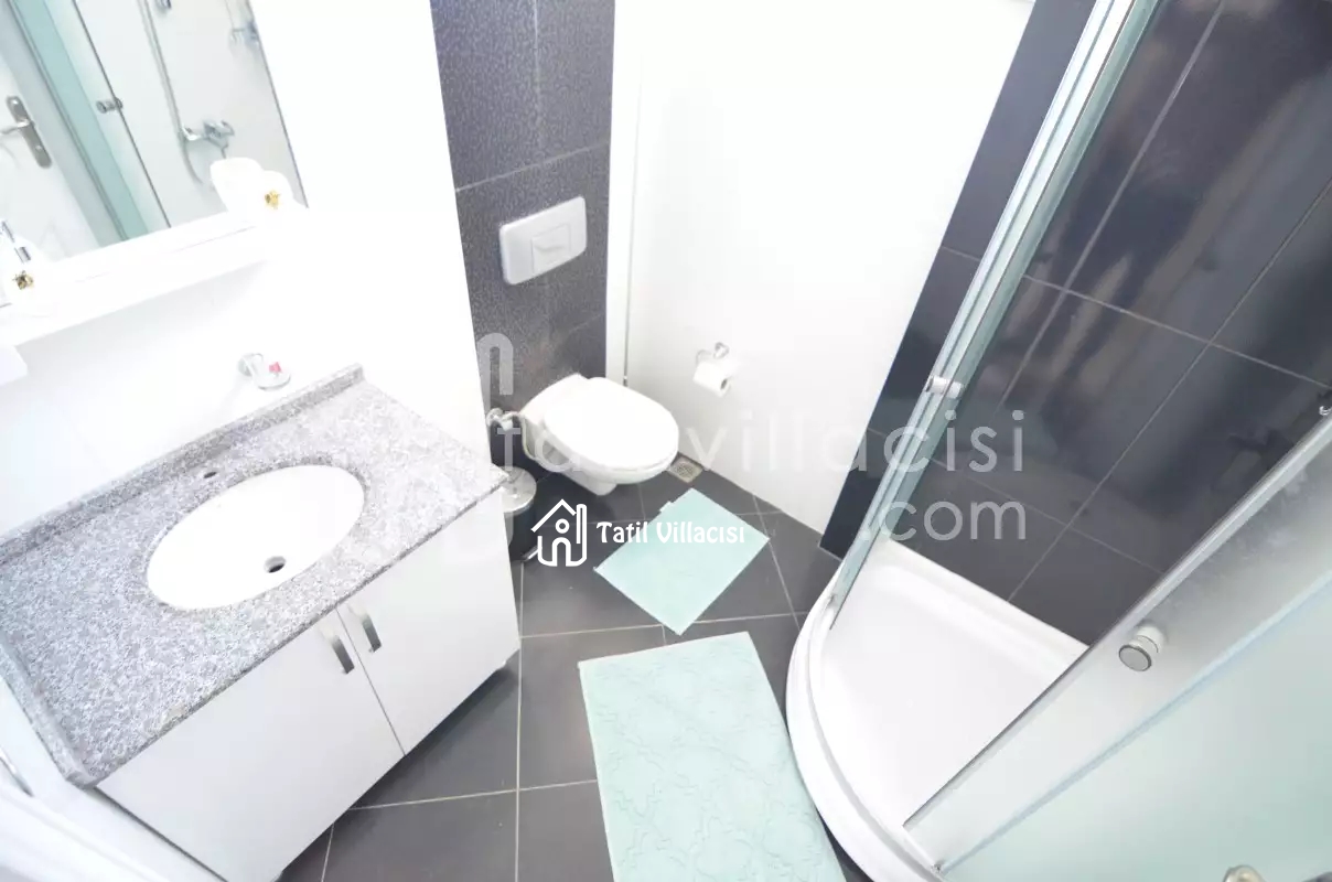 VİLLA BREEZE C
