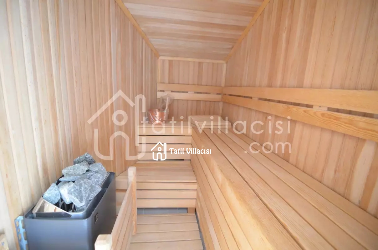 VİLLA BREEZE C