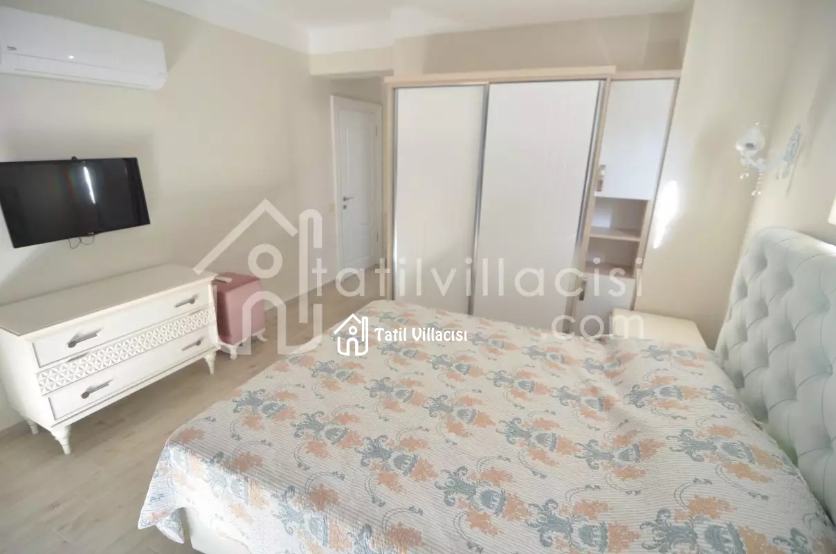 VİLLA BREEZE C