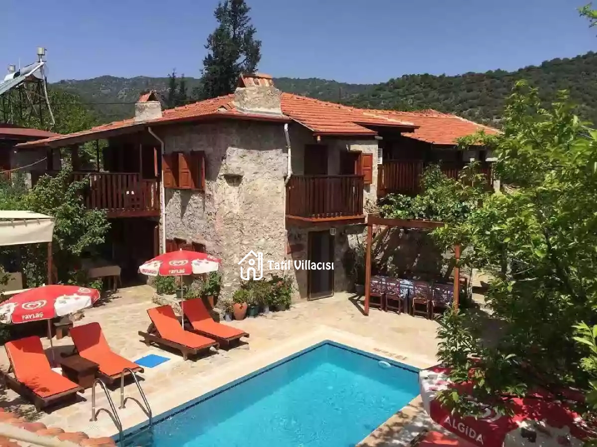 Villa Buseli 1