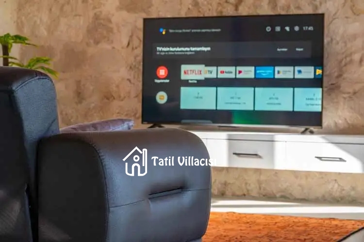 Villa Casaba Uğrar