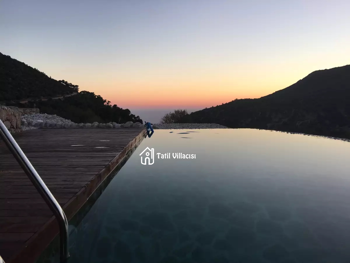 Villa Ceviz
