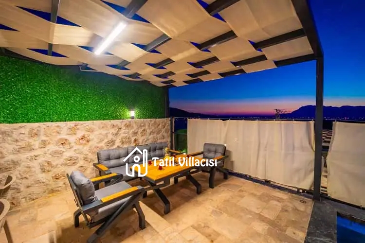 Villa Colosseum