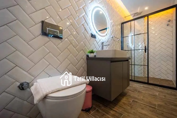 Villa Colosseum