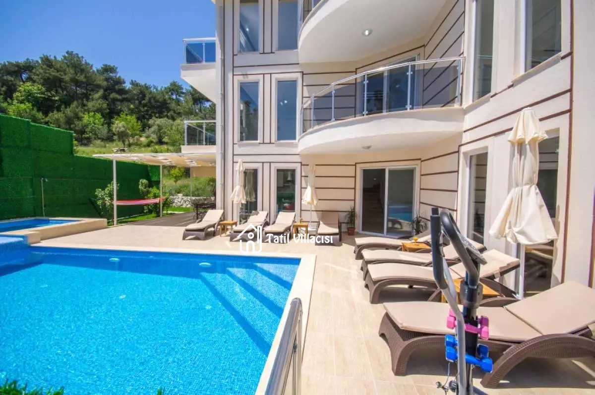 Villa Daisy