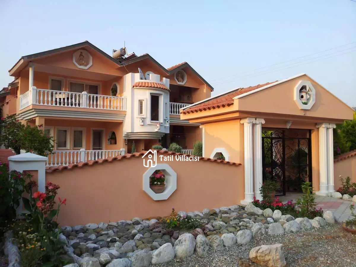 Villa Dalyan Palas