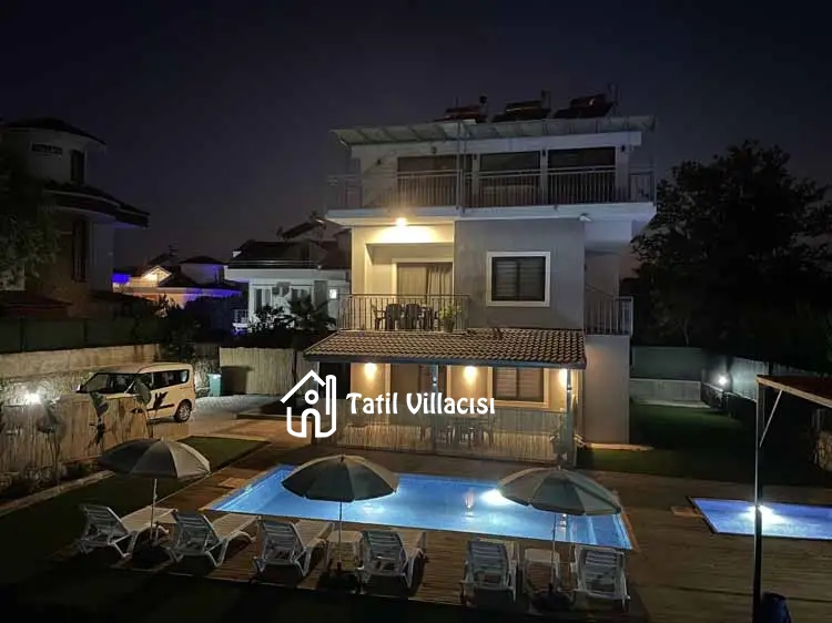 Villa Deep